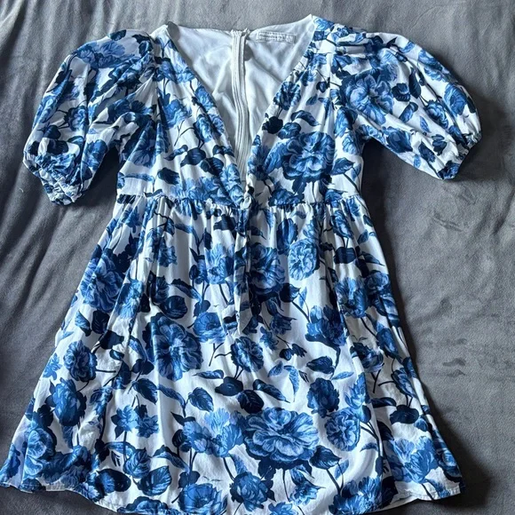 Abercrombie & Fitch Blue Floral Dress - Picture 1 of 3
